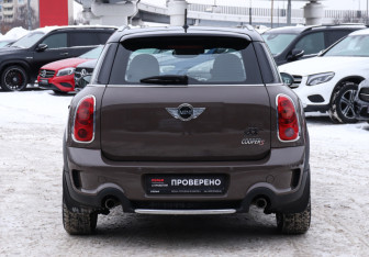 Подержанный автомобиль MINI Countryman 2011 года (6 фото)