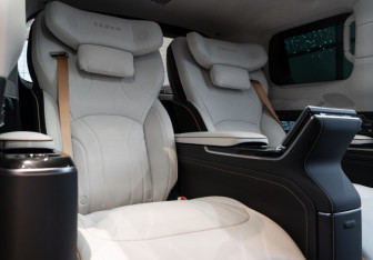 Новый Zeekr 009 2024 (35 фото)