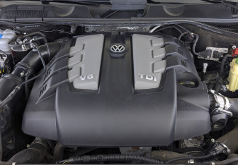 Подержанный автомобиль Volkswagen Touareg 2018 года (9 фото)