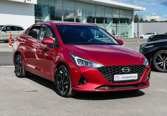 Подержанный автомобиль Hyundai Solaris Sedan 2024 года (3 фото)