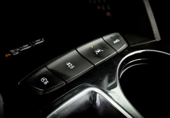 Подержанный автомобиль Chevrolet TrailBlazer 2021 года (27 фото)