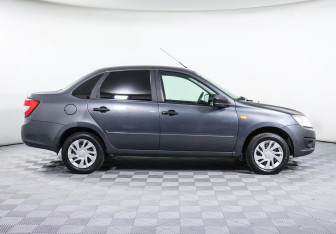 Подержанный автомобиль LADA (ВАЗ) Granta Sedan 2017 года (4 фото)