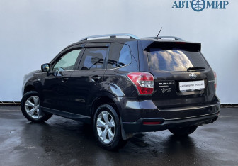 Подержанный автомобиль Subaru Forester Suv 2013 года (7 фото)