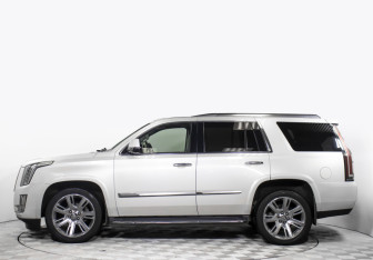 Подержанный автомобиль Cadillac Escalade Suv 2015 года (8 фото)