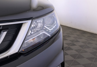 Подержанный автомобиль Geely Emgrand X7 2018 года (17 фото)