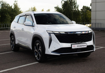 Подержанный автомобиль Geely Atlas 2024 года (3 фото)
