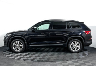 Подержанный автомобиль Skoda Kodiaq 2020 года (8 фото)