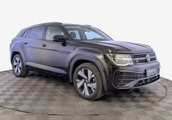 Подержанный автомобиль Volkswagen Teramont 2023 года (3 фото)