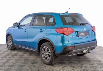 Подержанный автомобиль Suzuki Vitara 2019 года (7 фото)