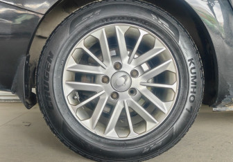 Подержанный автомобиль SsangYong Stavic 2013 года (22 фото)
