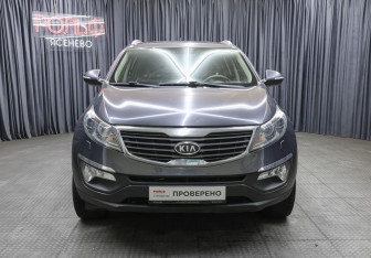 Подержанный автомобиль Kia Sportage 2012 года (2 фото)