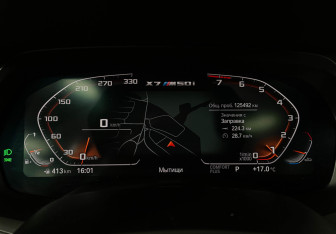 Подержанный автомобиль BMW X7 2020 года (13 фото)