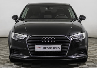 Подержанный автомобиль Audi A3 Sedan 2018 года (2 фото)