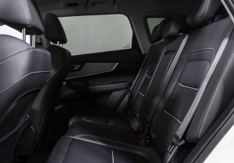 Подержанный автомобиль Chery Tiggo 7 Pro Max 2023 года (13 фото)