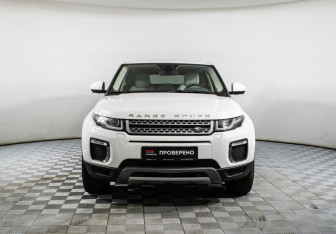 Подержанный автомобиль Land Rover Range Rover Evoque 2015 года (2 фото)