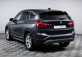 Подержанный автомобиль BMW X1 2016 года (7 фото)