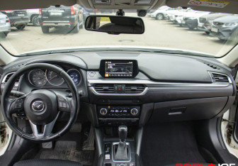 Подержанный автомобиль Mazda 6 Sedan 2015 года (13 фото)