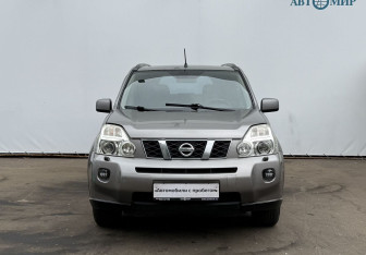 Подержанный автомобиль Nissan X-Trail 2008 года (2 фото)