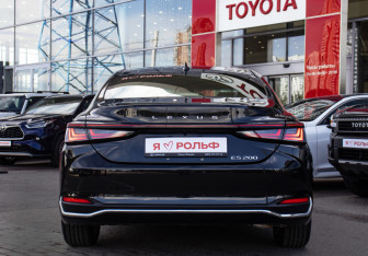 Новый Lexus ES 2025 (6 фото)