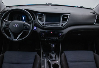 Подержанный автомобиль Hyundai Tucson 2018 года (13 фото)