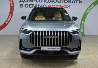 Подержанный автомобиль Jaecoo J8 2024 года (2 фото)