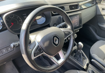 Подержанный автомобиль Renault Arkana 2019 года (14 фото)