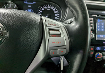 Подержанный автомобиль Nissan Qashqai 2014 года (27 фото)