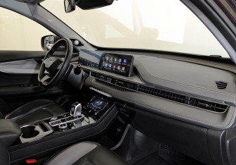 Подержанный автомобиль Chery Tiggo 8 Pro Max 2022 года (11 фото)