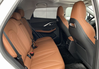 Подержанный автомобиль Omoda C5 2022 года (29 фото)