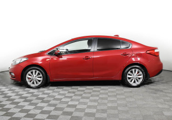 Подержанный автомобиль Kia Cerato Sedan 2014 года (3 фото)