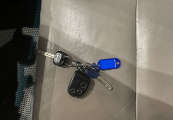 Подержанный автомобиль Toyota Sequoia 2002 года (18 фото)