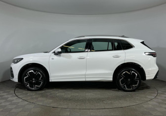 Новый Volkswagen Tiguan 2025 (6 фото)