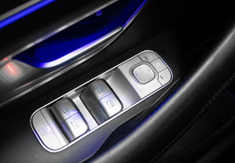 Подержанный автомобиль Mercedes-Benz GLE 2019 года (15 фото)
