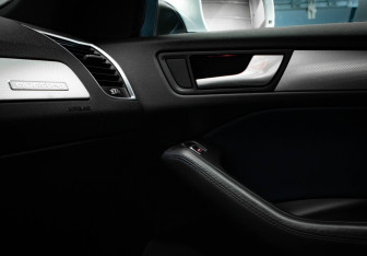 Подержанный автомобиль Audi Q5 2013 года (17 фото)