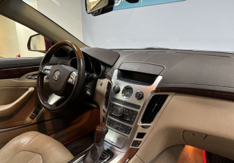 Подержанный автомобиль Cadillac CTS Sedan 2008 года (18 фото)