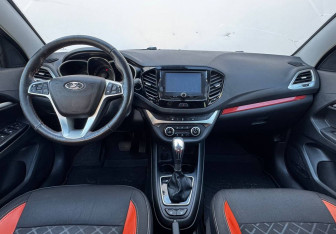 Подержанный автомобиль LADA (ВАЗ) Vesta Wagon 2020 года (9 фото)