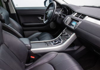 Подержанный автомобиль Land Rover Range Rover Evoque 2018 года (9 фото)