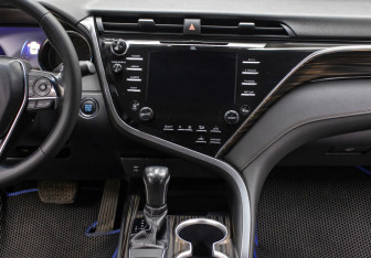 Подержанный автомобиль Toyota Camry Sedan 2020 года (14 фото)