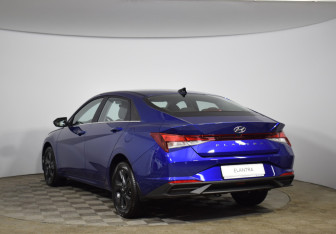 Новый Hyundai Elantra Sedan 2025 (5 фото)