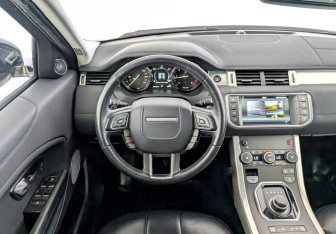 Подержанный автомобиль Land Rover Range Rover Evoque 2017 года (22 фото)