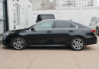 Подержанный автомобиль Kia Cerato Sedan 2020 года (7 фото)