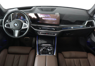 Новый BMW X5 2025 (10 фото)