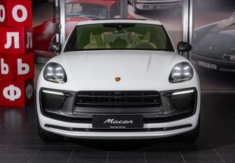 Новый Porsche Macan 2026 (2 фото)