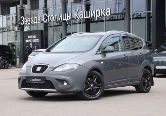 Подержанный автомобиль SEAT Altea 2012 года (19 фото)