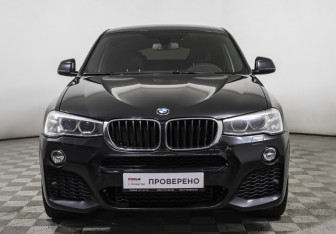 Подержанный автомобиль BMW X4 2018 года (2 фото)