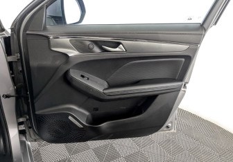 Подержанный автомобиль Haval Jolion 2022 года (24 фото)