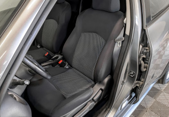 Подержанный автомобиль Nissan Juke 2015 года (20 фото)