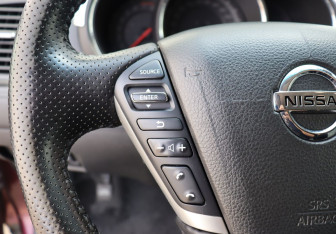 Подержанный автомобиль Nissan Murano Suv 2012 года (16 фото)