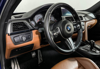 Подержанный автомобиль BMW M3 Sedan 2017 года (11 фото)