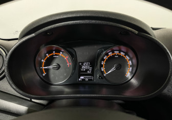 Подержанный автомобиль LADA (ВАЗ) Granta Wagon 2021 года (11 фото)